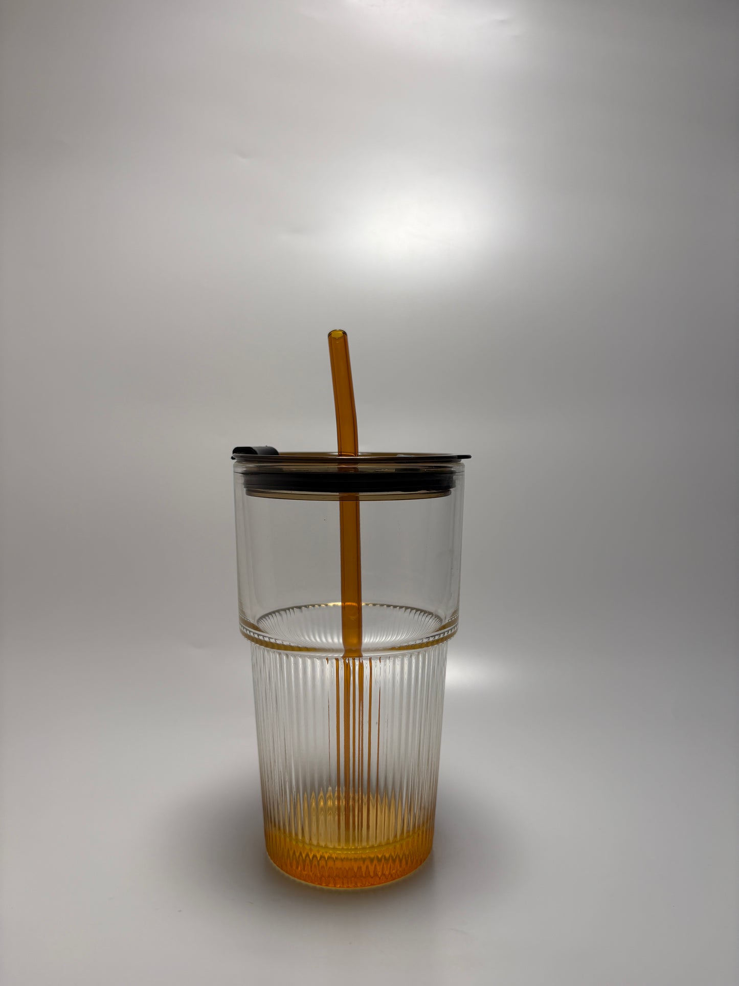 Ribbed Drinking Glasses with Bamboo Lids and Straws